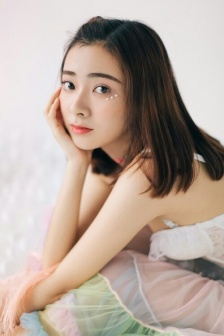 大头和珍珍.